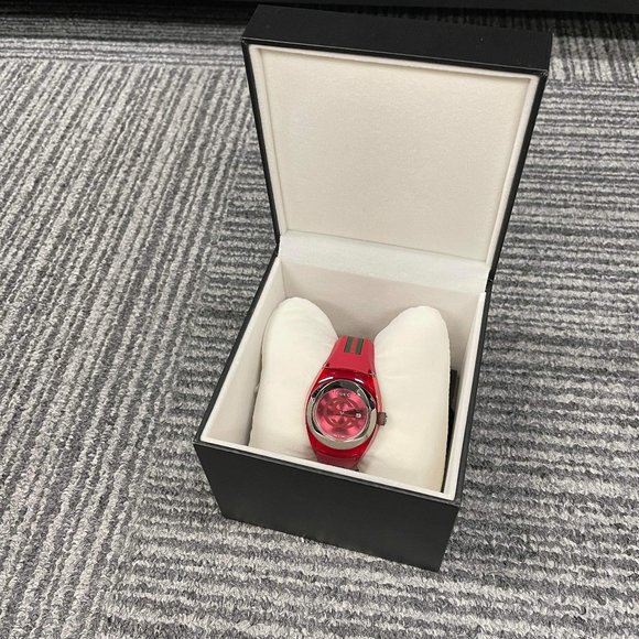 Gucci Accessories - Gucci Red Fabric Gucci Watch